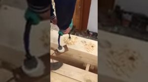 Сборка брусового дома на деревянные нагеля