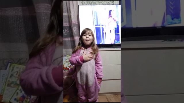 Лиза поёт, гимн Казахстана . 24 ноября 2023г, исполнится 4 года. смотреть онлайн