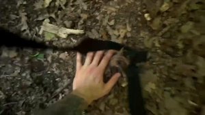 Мужик задушил девушку