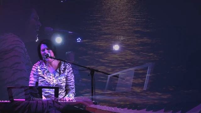 Зимородок "Живьём": olen_agata_art_project, композиция "Странник" смотреть онлайн