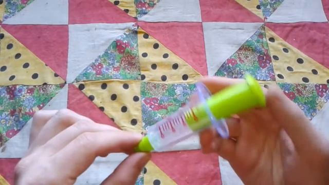 Видео: ИГРУШЕЧНЫЙ ШПРИЦ - игрушка для детей