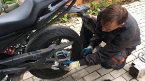 Замена приводной цепи и звезд на Yamaha XJ6S Diversion 2011