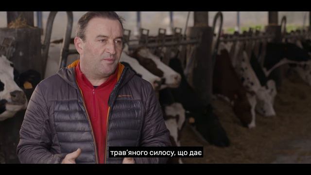 Патріс Біне, тваринник у Сен-Барнабе, Бретань, Франція. (2) смотреть онлайн