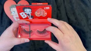 Glamlite Cosmetics and Betty Makeup Collection Collab Unboxing #glamlite #glamlitecosmetics #makeup