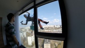 Мойка окон промышленными альпинистами / Харьков / ЖК "Юбилейный"