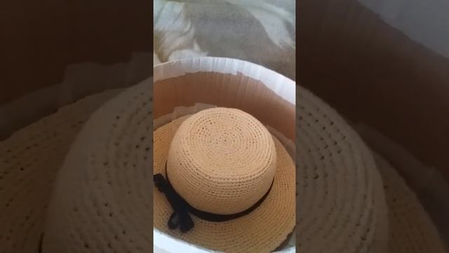 Транспортировка и хранение шляп из рафии?! Легко! смотреть онлайн