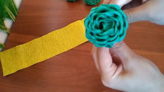 DIY. Цветы из гофрированной бумаги. Идея для день рождения. 1 часть