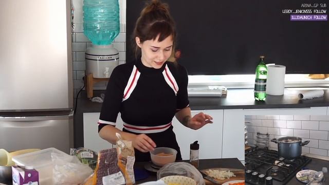 Ксюша zanuda и Maddyson готовят синнабоны