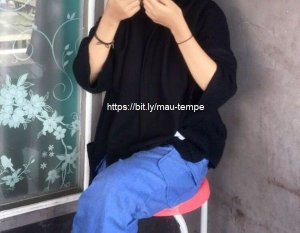 Cewek Berjilbab Hitam -  OB Bisa dikosan hotel dll  - Shorts