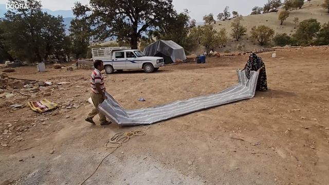 Animals's Farewell to the Farm and Transfer to the Village смотреть онлайн