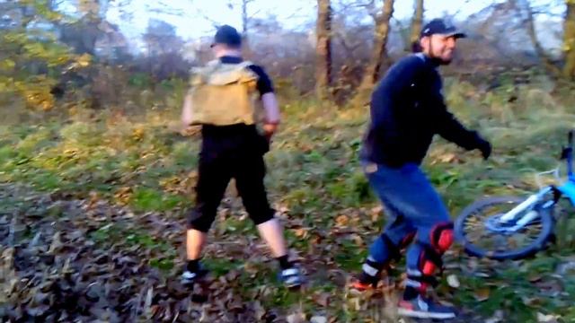 Когда просто кататься уже скучно, на помощь приходит плохой вестибулярный аппарат:D смотреть онлайн