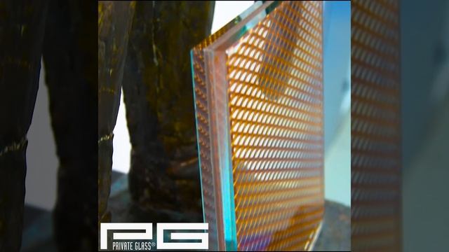 Декоративный триплекс с металлической сеткой смотреть онлайн