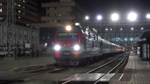 Электровоз ЭП1М-756 с поездом №339 Новороссийск — Нижний Новгород