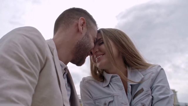 Вишня, кавер под гитару(автор Михаил Березутский) смотреть онлайн