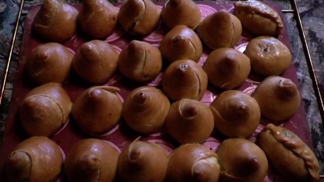 Испекла я пирожок. Кушать подано на сегодня. смотреть онлайн