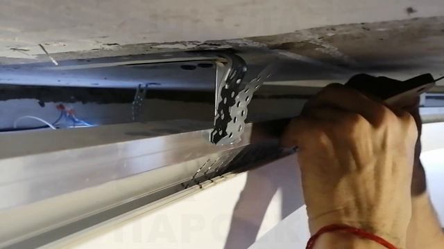 Демонтаж потолка своими руками? Легко. Знакомьтесь - демонтажник
