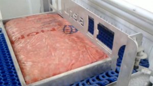 Заморозка блоков фарша