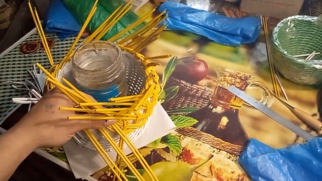 Ажурная загибка "ПерсЕя" из газетных трубочек.