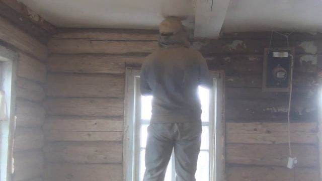 ?Влог о жизни в деревни?! Как изменился участок??? за 2 года! ?Ремонт в доме! Подрезка деревьев?! смотреть онлайн