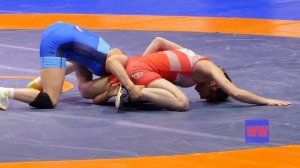 Women's Wrestling 50kg - Desperate Struggle to Avoid Pinning