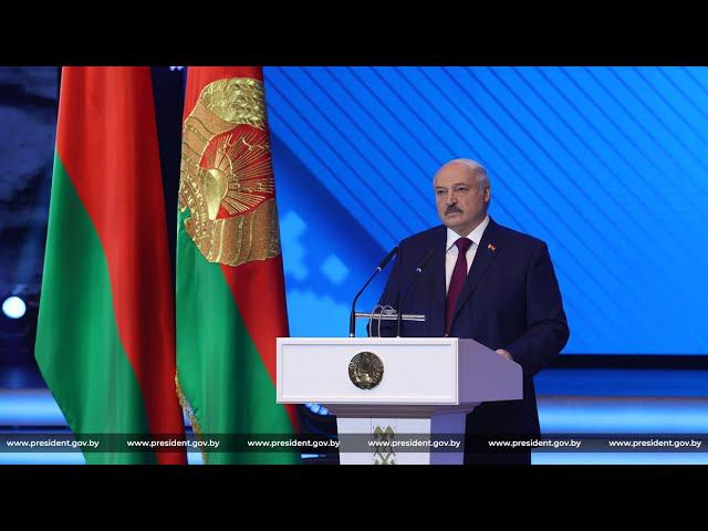 Лукашенко: Уверен, нам никогда не придется применять ядерное оружие, но оно должно у нас быть!!!
