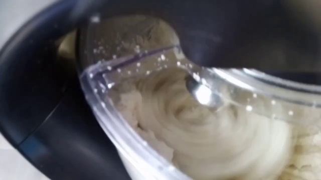 Рецепт сливочного масла из козьих сливок и сметаны смотреть онлайн