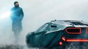 Бегущий по лезвию 2049 (2017)