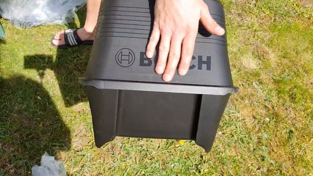 Распаковка EasyRotak 36-550 / Аккумуляторная косилка Bosch Easy Rotak 36-550 - Сборка Часть 1. смотреть онлайн