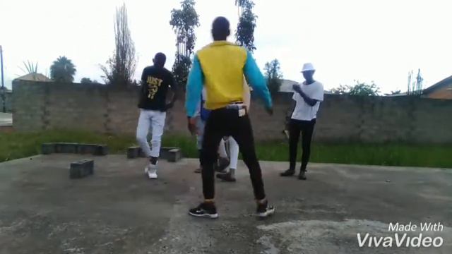 Ayo and teo Xxx tentacion ghetto Christmas смотреть онлайн