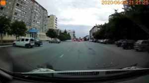 ОСТОРОЖНО! ПУТАЮ ПРАВО И ЛЕВО!