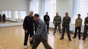 Что делать когда напали с ножом.