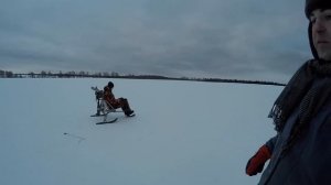 Испытание сверхлегких мобильных  аэросаннй