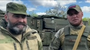 Своими опытом и чувствами с мобилизованными делятся отец и сын, которые воюют вместе