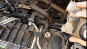 Volvo V50 1.6D R-design - How To Remove EGR Valve | EGR Removal