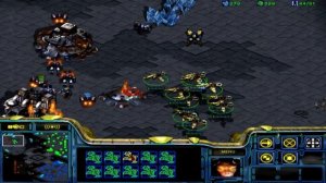 StarCraft 1 Brood war - как люди проигрывали ботам.