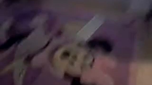 Кира и Лина катаются у друг друга на шеи смотреть онлайн