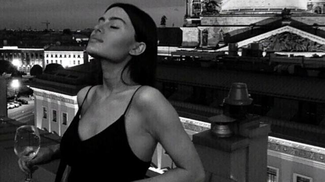 А Я Кайфую И Гуляю Где-То 🥀 2023 смотреть онлайн