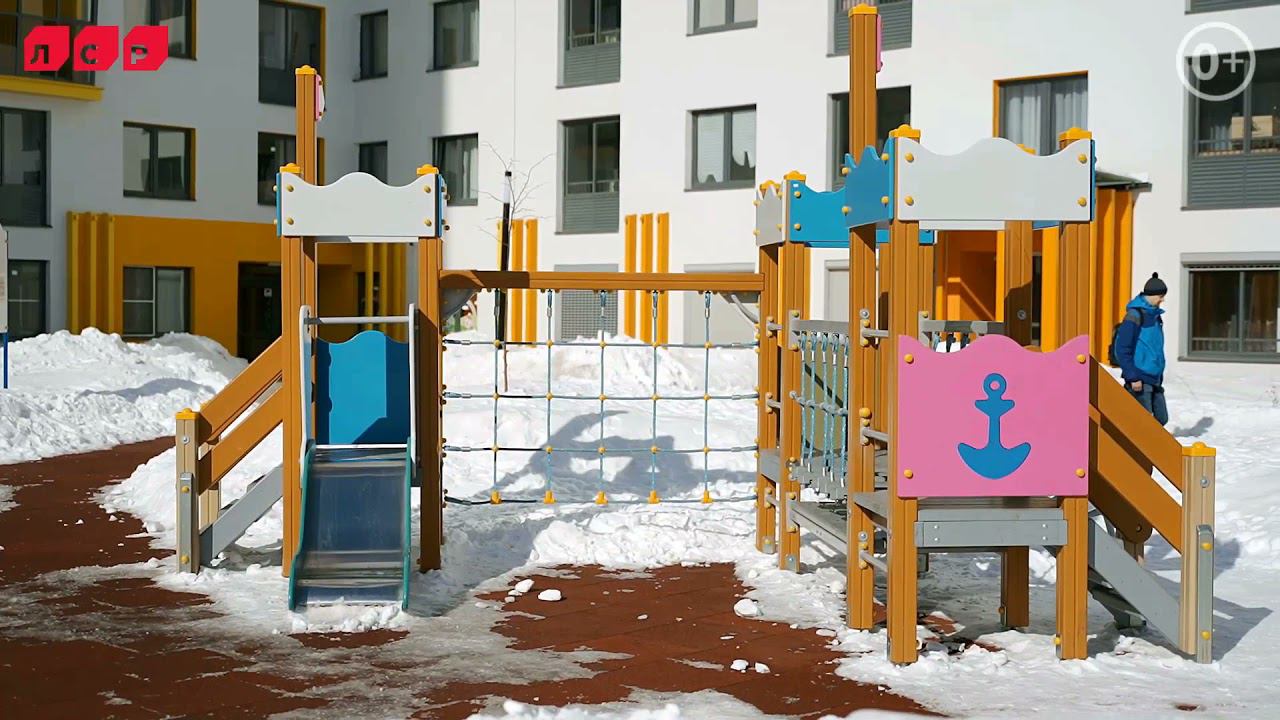 Как в Пионерском строят "Цветной бульвар"? смотреть онлайн