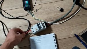Бифилярная катушка Teсла/Тест на индукционной панели/ Tesla coil high power at home/easy to make
