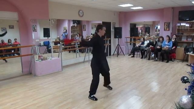 Ушу с веером (2). Андрей Ашмарин. 17.01.2016г. смотреть онлайн