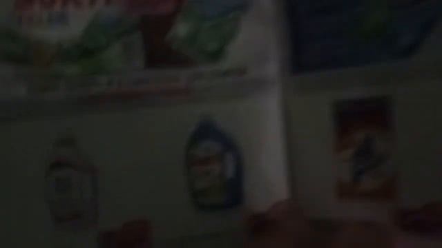 малыш расматривает книгу магнит косметик реклама смотреть онлайн