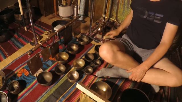 77. Поющие чаши для МЕДИТАЦИЙ. тибетские для РЕЛАКСА и ОЧИЩЕНИЯ. ОБУЧЕНИЕ. ЗВУК и ТЕЛО. Singing Bow