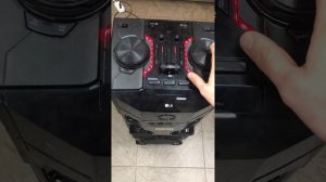 Музыкальная колонка LG