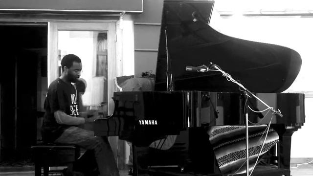 Ahmed's warmup/practice session @ 800 East смотреть онлайн