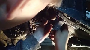 что делать если резьба от свечи осталась в галовке