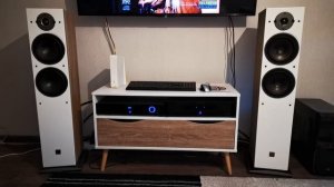 Dali Oberon 7 with Emotiva. Speak softly love