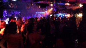 Дискотека 90-х, в клубе "Контакт".