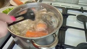 УХА ПО ДОМАШНЕМУ ИЗ ГОЛОВ И ХВОСТИКОВ, суп рыбный... и очень вкусный