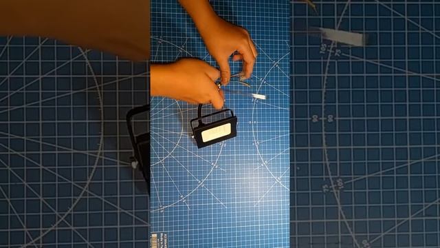 Как подключить светодиодный прожектор. смотреть онлайн