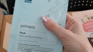 Девушка купила патчи для кожи вокруг глаз^^